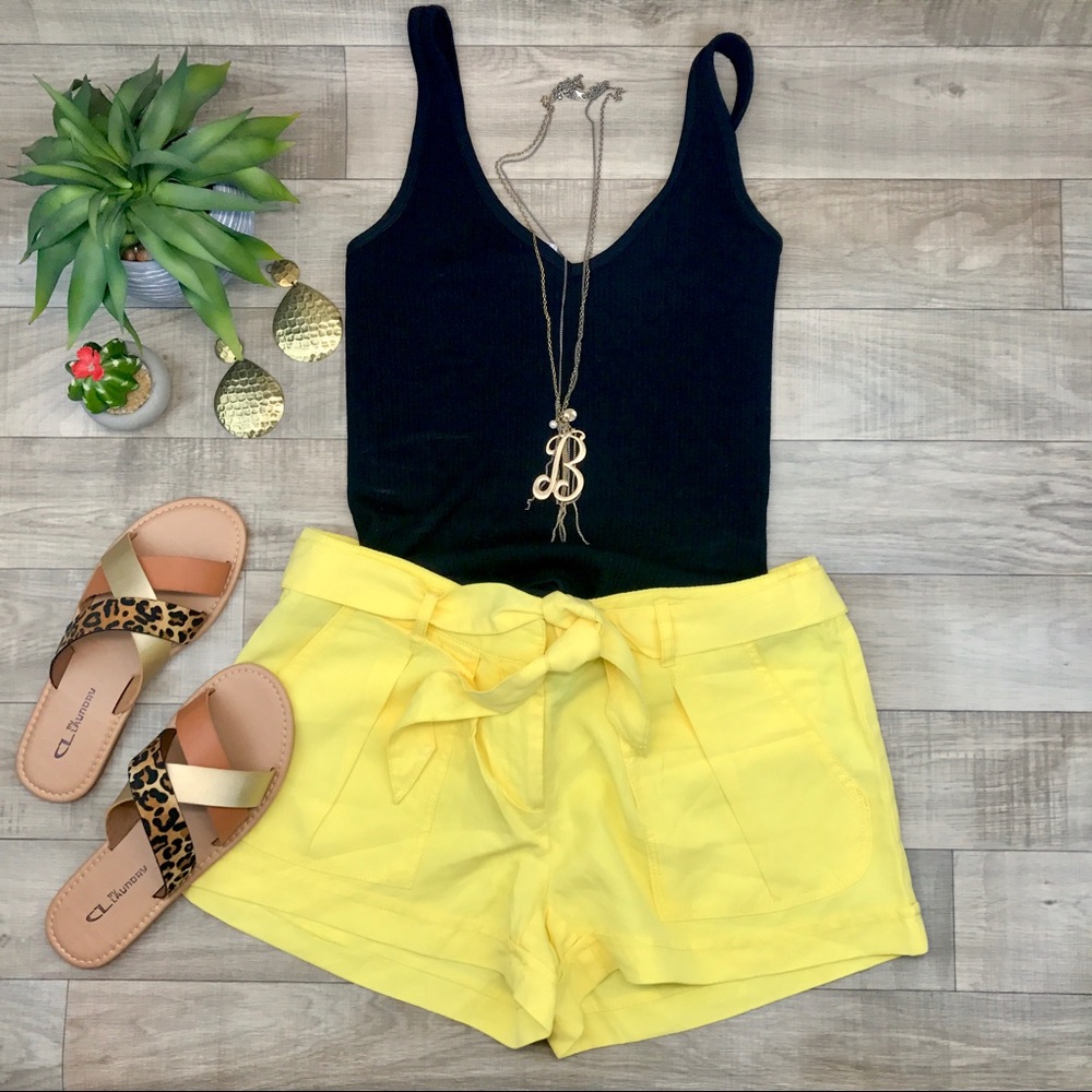 ABS Platinum yellow dress shorts size 8